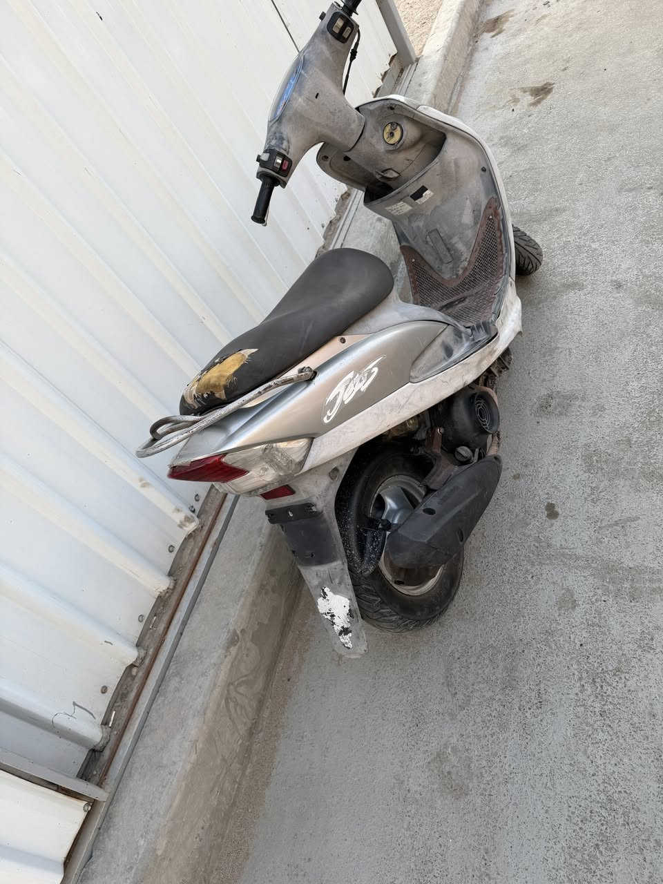 سلام عليكم ماكس منغولي دراجه ختم واحد مكفوله مكاني بغداد مدينه الصدر  📞***********
