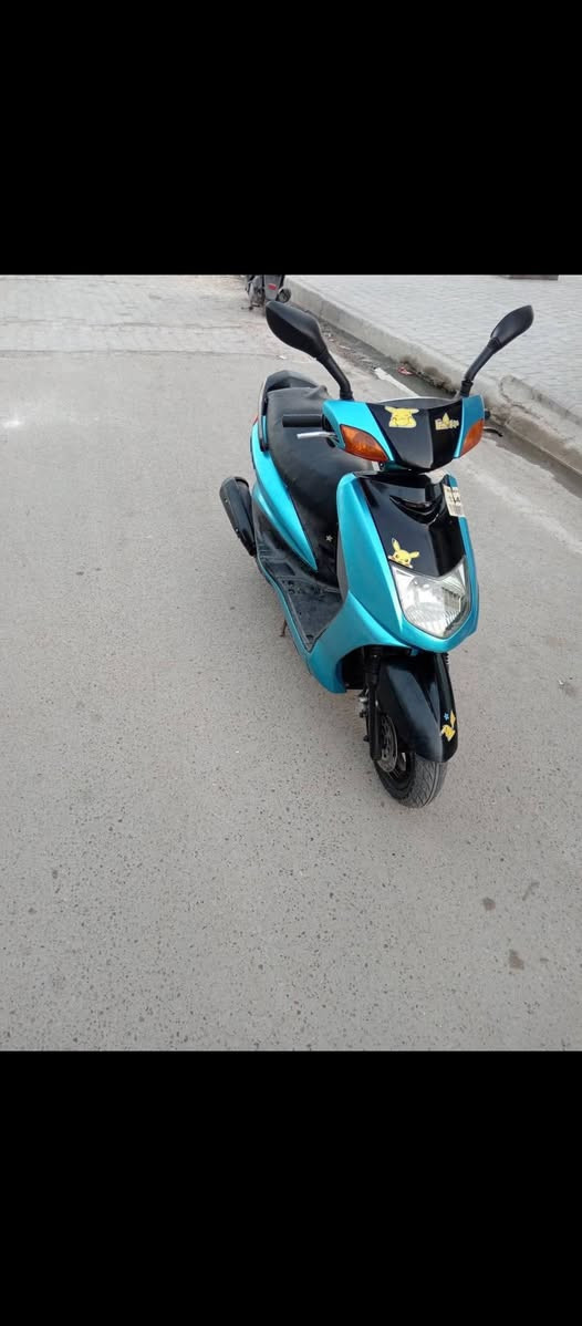 سلام عليكم دراجه سكنس نثيه لبيع 550 بكاني بغداد سبع قصور***********
