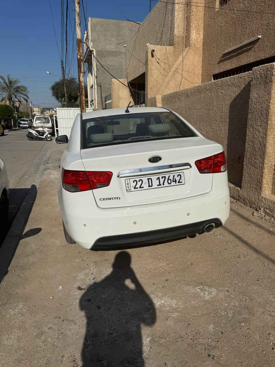 السلام عليكم كيا سيراتو ١٣ مواصفات عاديه ماشيه ١٣٤ الف كيلو كير محرك بلاد لا مفتوح ولا ملعوب بيهن جاهزة من كلشي ومكفولة كفاله عامه من الصبغ والضرر رقم اربيل سنوية باسمي السعر ١١٥ ورقة وبي مجال للاستفسار الاتصال *********** بغداد, العراق
