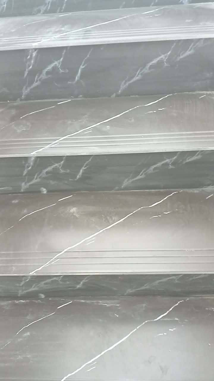 سلام عليكم خلفه سراميك مصري شغل مرتب تسليم ليزر هندسي ***********
موجود واتس
