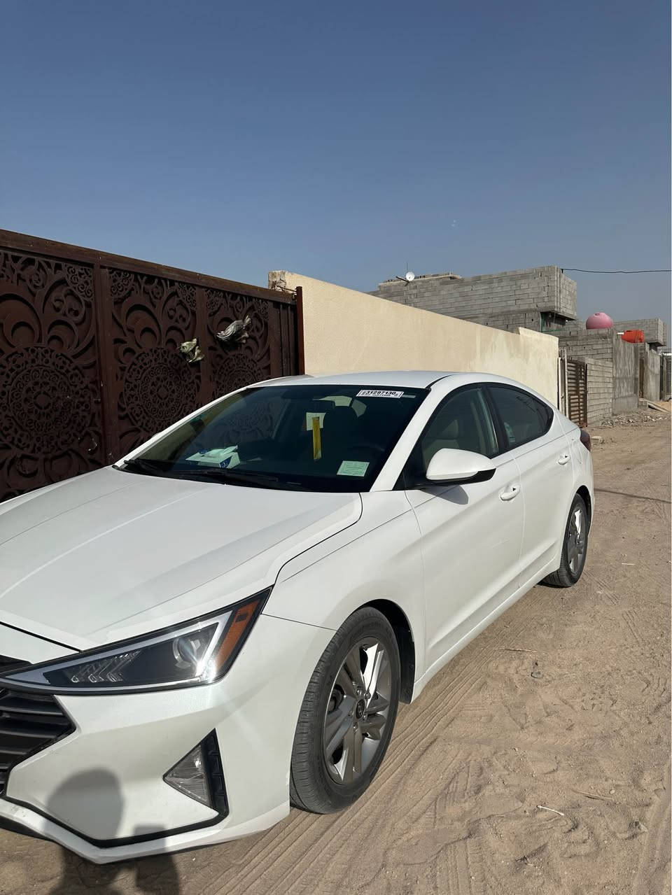 سلام عليكم الانتره 2019  وارد امريكي سياره بيه تغرير غرق تعمل وتسير مكفوله من ضربه وصبغ بيها طخات بسيطه  رقم ذي قار تحويل ثاني يوم اي ستفسار اتصل على رقم موجود *********** الزبير, البصرة
