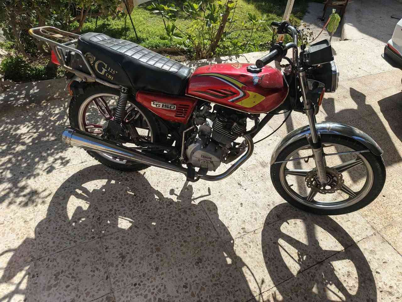 سلام عليكم ايراني 2020
مبدل ولفات فقط 
تايرات جدد 
السعر ٣٥٠ 
***********
