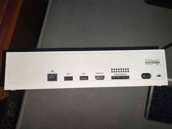 السلام عليكم سيريس اس نضيف كلش ملحقاته الاصلية كاملة عدا الباكيت لامصلح ولامفتوح وبي اشتراك شهرين ونص السعر 280 الف مكاني بغداد مدينة الصدر ***********
