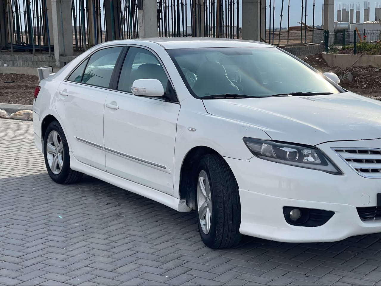 تۆیۆتا كامری 

مۆدێل ٢٠٠٨ خەلیجی
ڕەنگ سپی
ناوزەرد فۆڕمیكای بیلاد
ڕەنگی سپی
مەكینە 2.4 بیلادی مەرغوب 
گێڕ و مەكینە بێ عەیب
ڕەقەم سلێمانی بەناوی خۆمە هەتا كۆتای ٢٠٢٧ 
كامل جوانكاری و كراوەتە سپۆرت
پێش و دوای لێگزز عەدەسە و لید
ئاوێنە ئیشارات
دەبڵ ساڵۆنسای بیلاد
٢ پارچە و نیووی بۆیاخە

سعری ١٠٣ وەرەقە  و مەعمەلە
شوێن كەلار
ڕەقەم تەلەفۆن
*********** كالار, السليمانية
