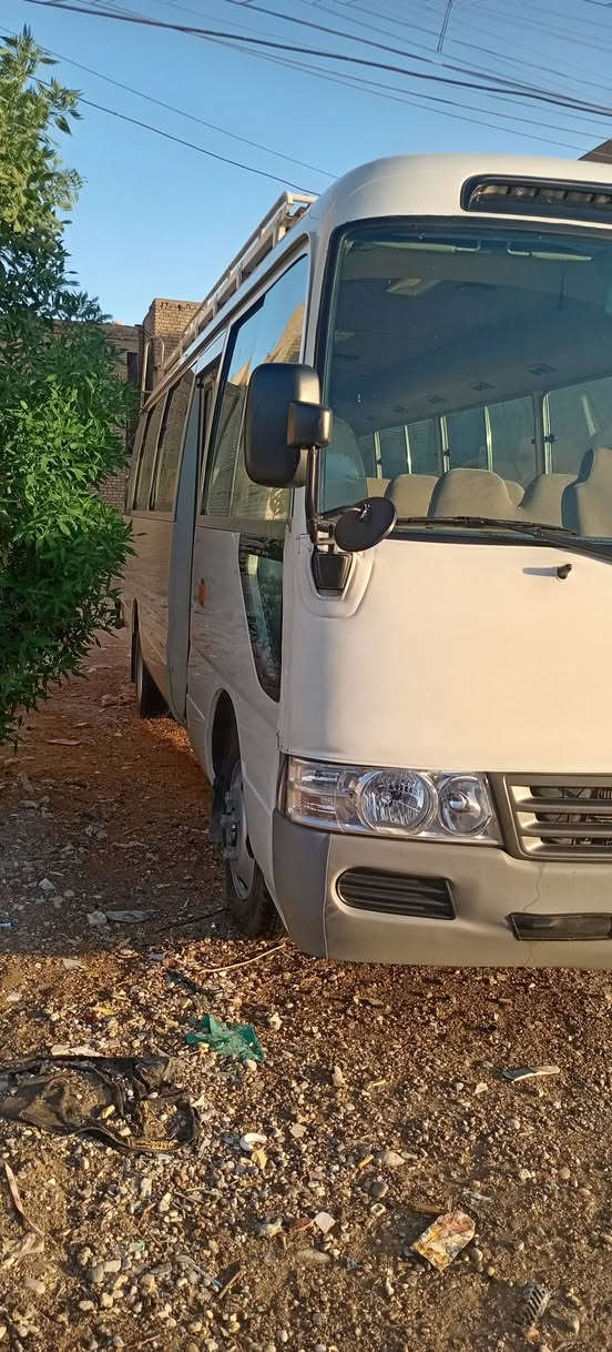 سلام عليكم كوتسر للبيع بغداد موديل ٢٠١٤ /  ***********
