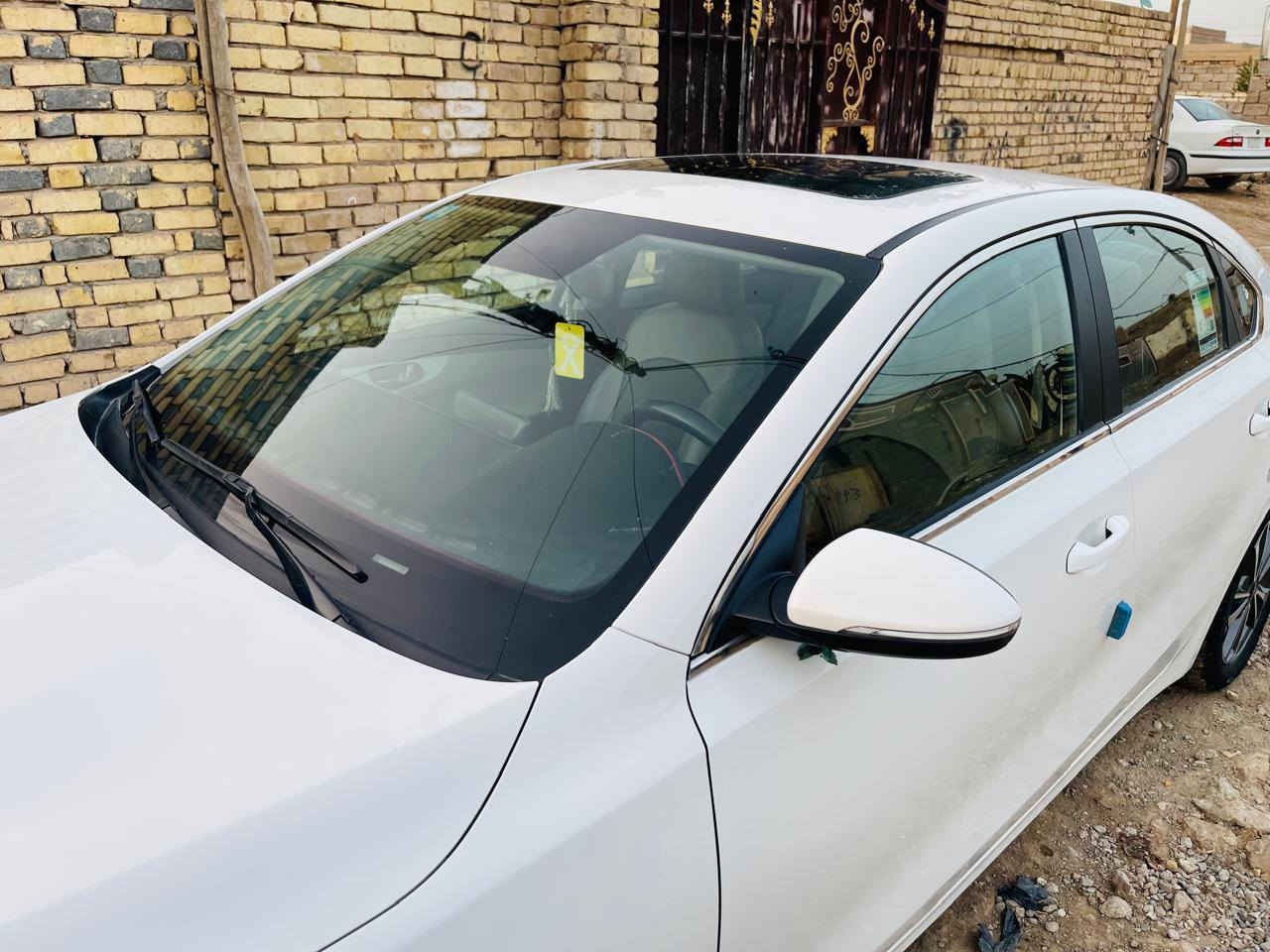 السلام عليكم سيراتو موديل 2024 رقم بغداد دولي بأسمي فول مواصفات(( لد امامي . حساس امامي خلفي . ويل كب . تبريد قطعتين . مري شفط . تخم تاير .مانع انزلاق . فتحة . )) عدا البصمه مكينه 2000 مكفوله كفاله عامه 
ماشيه 74
العنوان واسط / كوت /مركز المدينة 
السعر 185$
ممتواجد ع الفيس
الاتصال ع الرقم ***********
