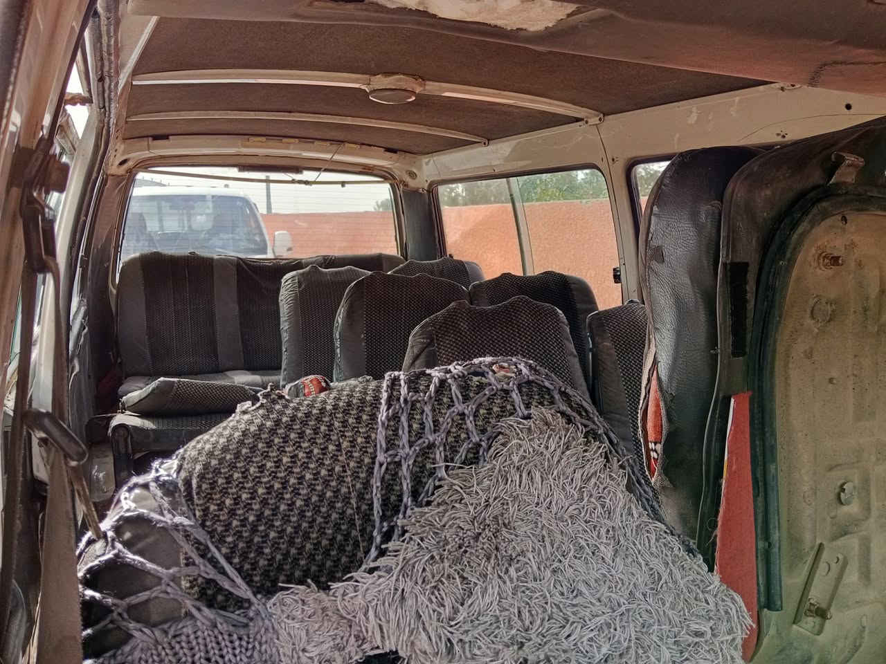 السلام عليكم جنبي 2006 محرك ونجي 2500 خير من الله رقم نجف راعيه موجود مكاني واسط  ***********
