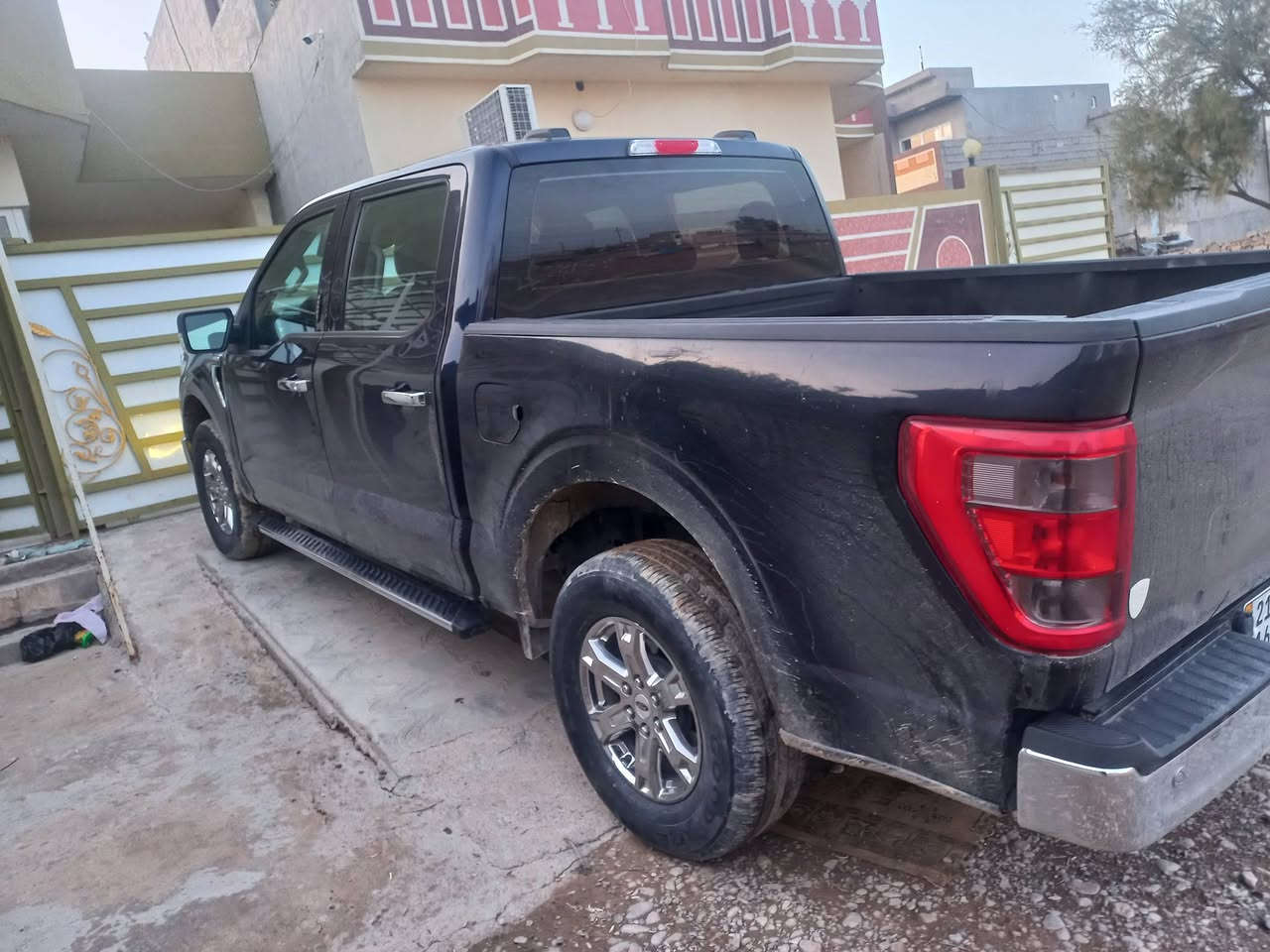 بسم الله الرحمن الرحيم😍🤍
2021.فورد.f150❤️‍🔥

لون نیلي علا اسود

محرك 8سلندر 

#سعرها  215 ورقه 

مواصفات👇

فور ويل 

شاشة جبير 

ويل كب 

تحديد سرعة 

تحديد مسار 

نضام ايكو سبورت 

كاميرا 

رادار 

حساس 

كوشن هیتر

بصمه

شغال عن بعد

بریك بنزین كهربائي نتزل تسعد

هندربریك بصمه

بنسبە صبغ موجود سونر

اروس سیاره ناصی حسب قناعه

وبعد بيها هواي مواصفات👍

 اسيا ***********
