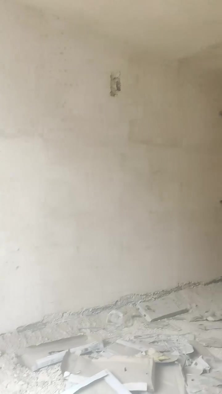 كادر متفرغ اثنين خلف
اسمنت وجص وبورك .نضافه التزام سرعه .بانسب الاسعار للتواصل 
واتس *********** داخل النجف فقط .
