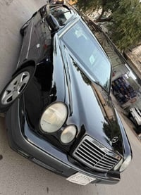 للبيع فقط بدون مراوس نقد فقط  مرسيدس ام عيون 1999 مسجله 2000 معلايه اب...
