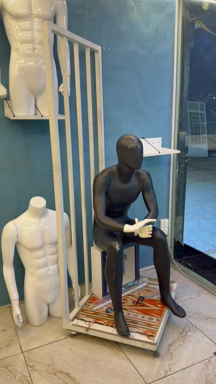 سلام عليكم مسارح ثنين للبيع وملكانات ثنين كاعدات للبيع مكاني بغداد البياع وسعرهن كلش مناسب الي يريدهن يدزلي خاص ويوصله سعرهن( ملاحظه /ابيع مسارح وملكانات سوه لان ماعدي مكان)


**إذا كنت صاحب هذا الإعلان وتريد حذفه لأي سبب، رجاءا أرسل رسالة إلى الدعم الفني**