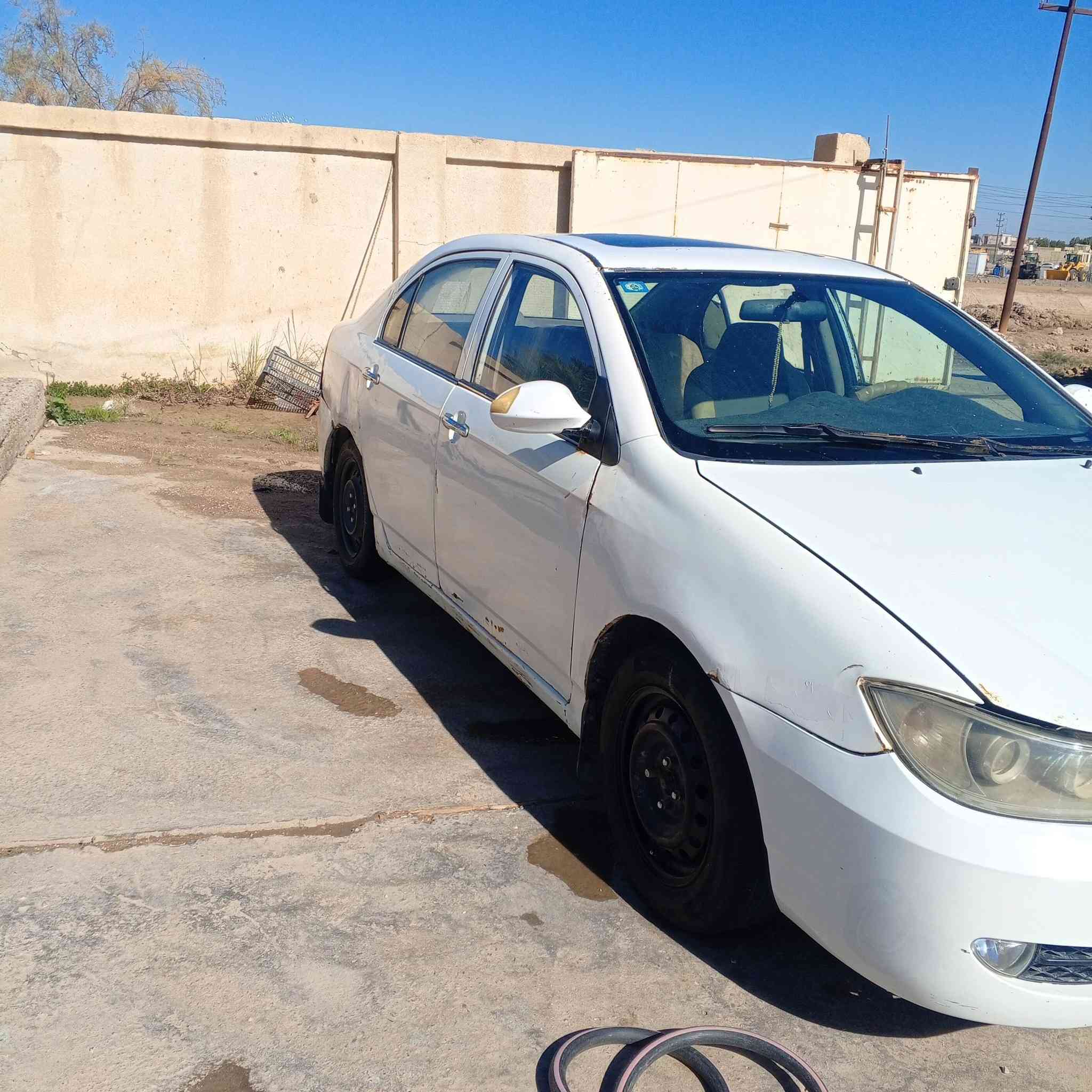 للبيع ليفان 620 موديل ١٣ محوره كورله 1800تبريد تخم تاير والباقيي شوف العين راعيه ايريد تحويل مكان السياره ناصريه السعر ٤٣مجال قليل حك الجيه رقم الهاتف ***********
