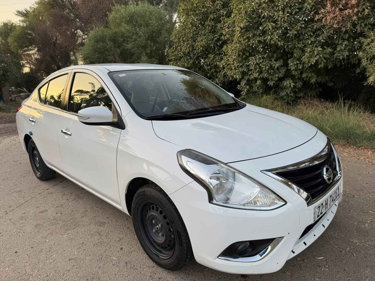 سلام عليكم نيسان سني موديل 2023 مكفولة من الصبغ والبارد السعر 124 مكان سياره بغداد حي الخضراء رقم ***********
