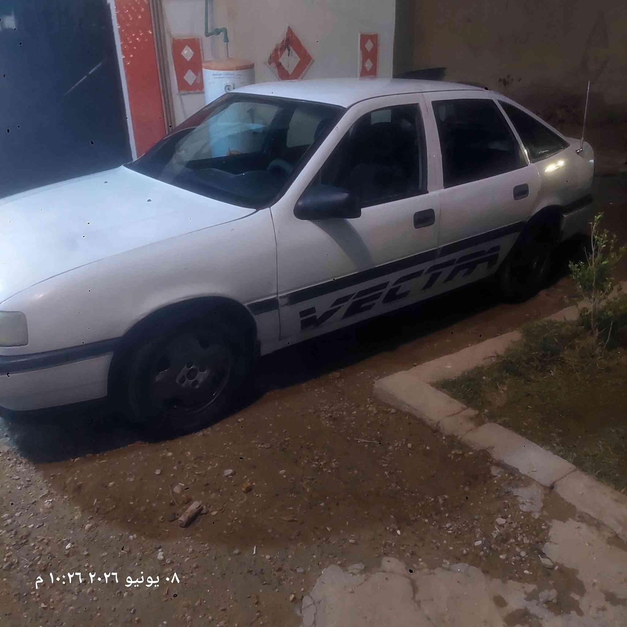 سلام عليكم أخوان بيع أو مراوس كلشي يرهم سياره فكترا موديل 90 كير ومحرك مكفول رقمه نكليزي بسم واحد من هيت تحويل ثاني يوم مكاني هيت سعره 25 رقمي بي واتساب *********** أو ماسنجر خاص ومن الله التوفيق
