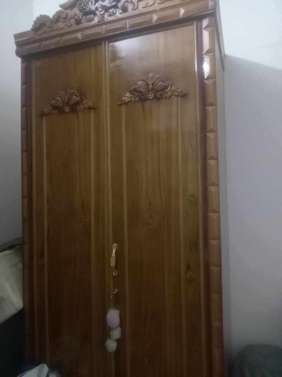 غرفه اخشاب للبيع السعر 750وبيها مجال ***********
