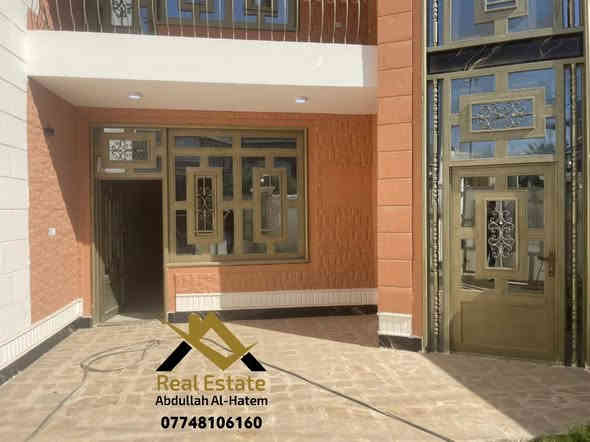 للبيع بيت في الخضراء 

المساحة 240 متر شارع 15متر 

البيت زيرو وفارغ جاهز للسكن 

قرب جمال ابو الثلاجات 

السعر 190 وبي مجال 

للاسفسار 
*********** 

عقارات عبدالله الحاتم
