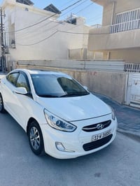 اكسنت للبيع (بدون مراوس) موديل 2016 خليجي بلو  فول مواصفات ماشية ٤٥ كي...