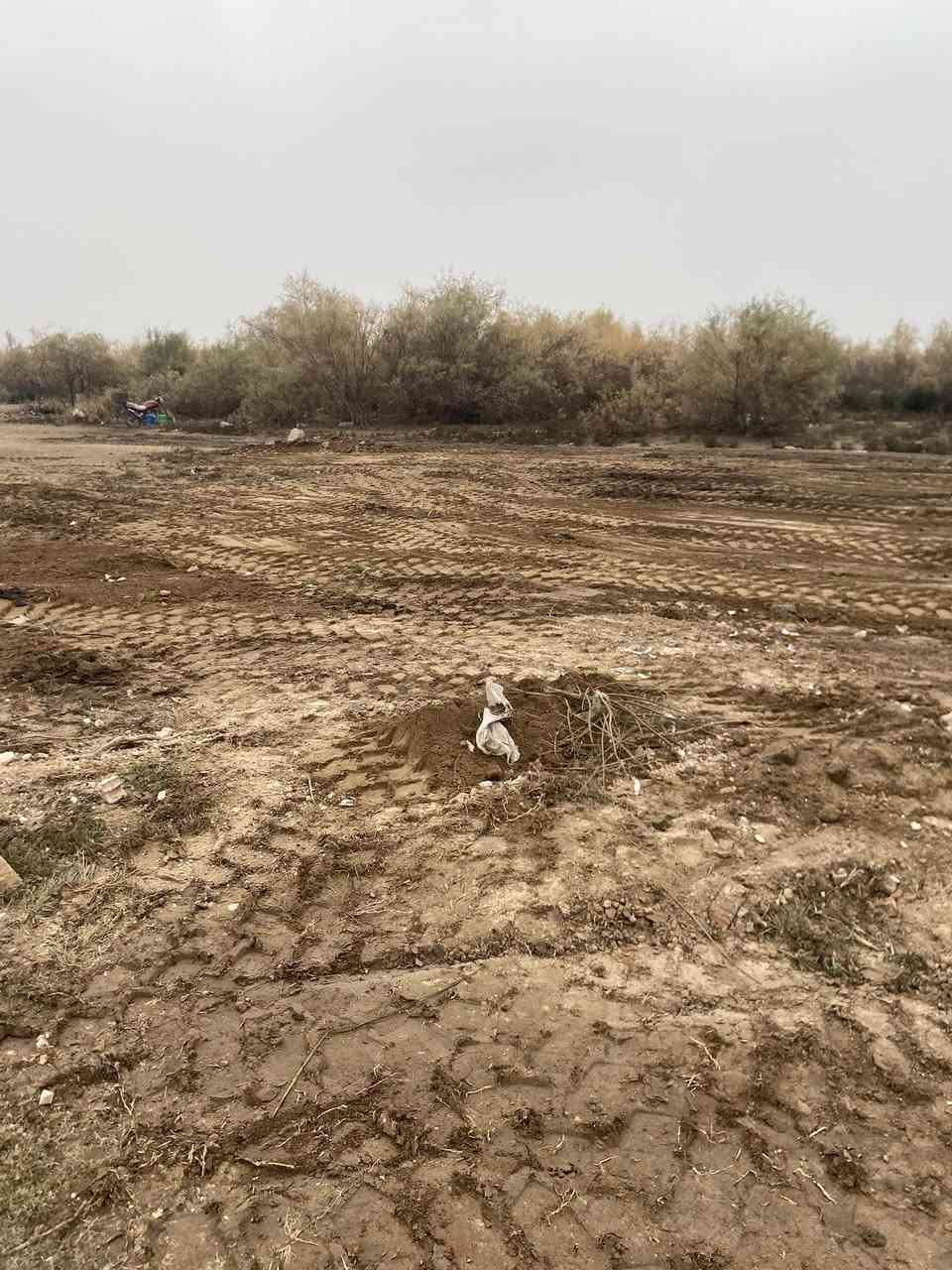 السلام عليكم
قطعه ارض للبيع المساحه٣٠٠ متر
المكان يم دائره الكهرباء
للاستفسار
الاتصال ع الرقم ***********
