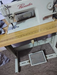 مكينة رجالية • مستعملة شهرين • نظيفة