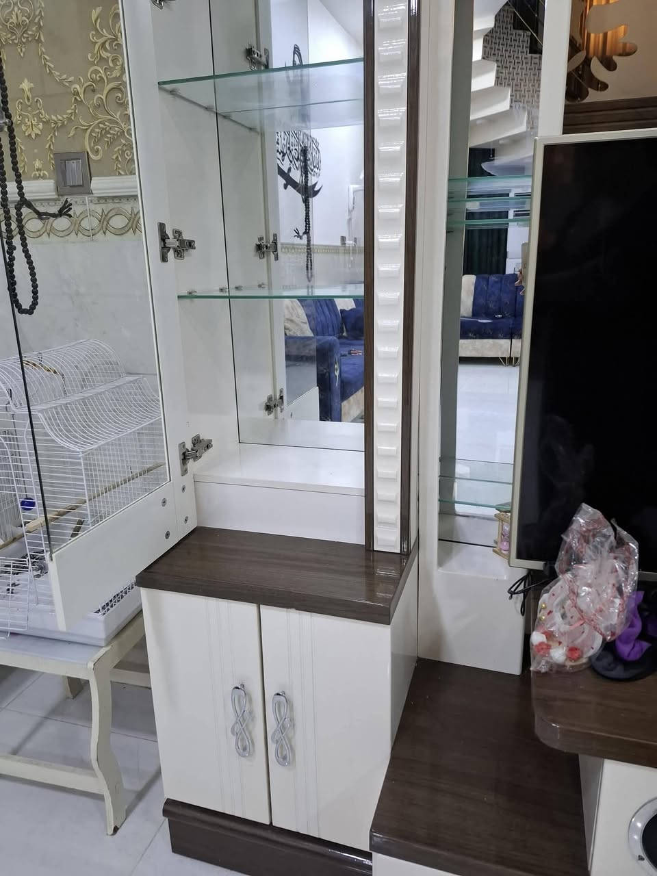 معرض العرض 2 متر 
الارتفاع 2متر و 80 سم جديد سعر ٢٥٠


**إذا كنت صاحب هذا الإعلان وتريد حذفه لأي سبب، رجاءا أرسل رسالة إلى الدعم الفني**