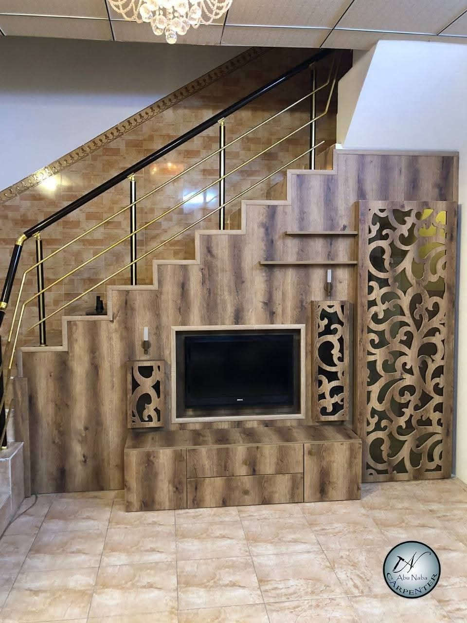 اشتريت بيت🏡 🏠 🏘️  وحاير منين تبدي؟؟ 🤷‍♂️
لتحير ابد وابو نبأ النجار 👷‍♂️ موجود
مطابخ مودرن تصميم وتنفيذ بأيادي محترفة
دريسنغ روم نصممه الك حسب قياسات غرفتك
ديكورات تحت الدرج تضيف جماليه ومساحة للتخزين
لتتردد بالتواصل ويانه على الارقام 📞 
***********
***********
عنواننا اربيل الصناعه الجنوبيه

