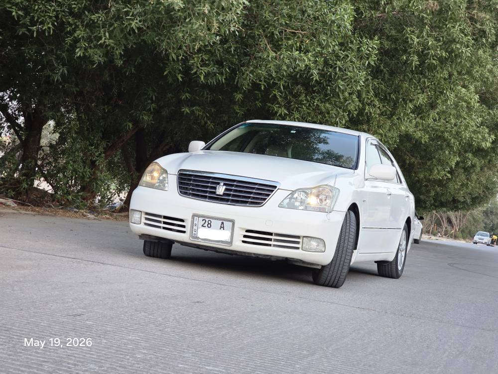 السلام عليكم شاهينه للبيع رقم نجف باسمي 
موديل ٢٠٠٤ سياره جاهزه من كل شي تحويرتها بايدي لحيم صولدر وواير ياباني اصلي وعندي تصوير كامل الها مع اضافة عازل صوت وحراره .
فابريتر يسره بحيث فلتر التبريد بالجكمجه وبدون صوت للفان وجكمجه مال يسره بس كفر الدشبول امارات وعندي مال يسره جبته بس ماكعد .بوري الي جوه الدشبول مال يسره لالحيم ولاكص  قواعد مال مري يسره مشط ستيرن مال لكزز يسره حجراتها اربعتهن بيدي شادهن لاغاز ولا صرف اصليات بدون تحوير محرك لابخار ولاصوت . تحوير كارت الستيرن بيدي مع ربط قاعده للكارت. باتري اميرون تبريد تدفئه ممتاز كل حركات التبريد شغالات . ماء زيتي اصلي دهن بريك اصلي السياره نضيفه حيل من الداخل ومن الخارج شاصي ٨٠ مكينه ٢.٥ الجام اربعتهن اوتو والجامه الاماميه الاصليه بصمات عدد ٢ الاصليات السياره جانيها وصارلها ٤ اسنين عندي بدون اي مشاكل السياره افوله محسن من جبته ولحد الان و حداديته ممتازه تخم تاير جديد صارله شهر . كلشي بيها شغال السياره دكمتين . وتجي وتفحص لا كص ولا ضربه بس وكع عليها بلاجكتور مال الشارع وفلش الجامه الخلفيه وركن القماره  رجعت على البارد .بدلتلها جامه اصليه وعندي صور للقماره بيها دحجات خفيفه
سعرها ١٧٠وبيه مجال اخوكم ابوابراهيم لفحص وبرمجة السيارات ميسان شارع البوريات *********** النجف, العراق
