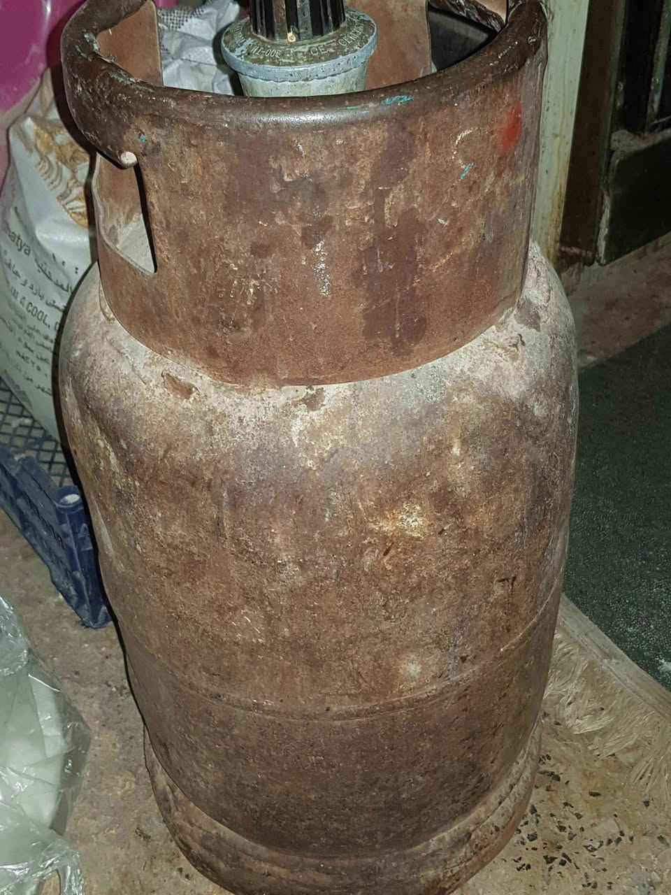 للبيع ثلاجه عملاقه ١٢٥ جديده قناني غاز الوحده ٤٥ قفل ميز تركي ١٠ مبرده ٣٠ وعندي خواتم محابس ٣ مال والدي قديمات رجائا متوازي علفلوسهن عندي مريض


**إذا كنت صاحب هذا الإعلان وتريد حذفه لأي سبب، رجاءا أرسل رسالة إلى الدعم الفني**