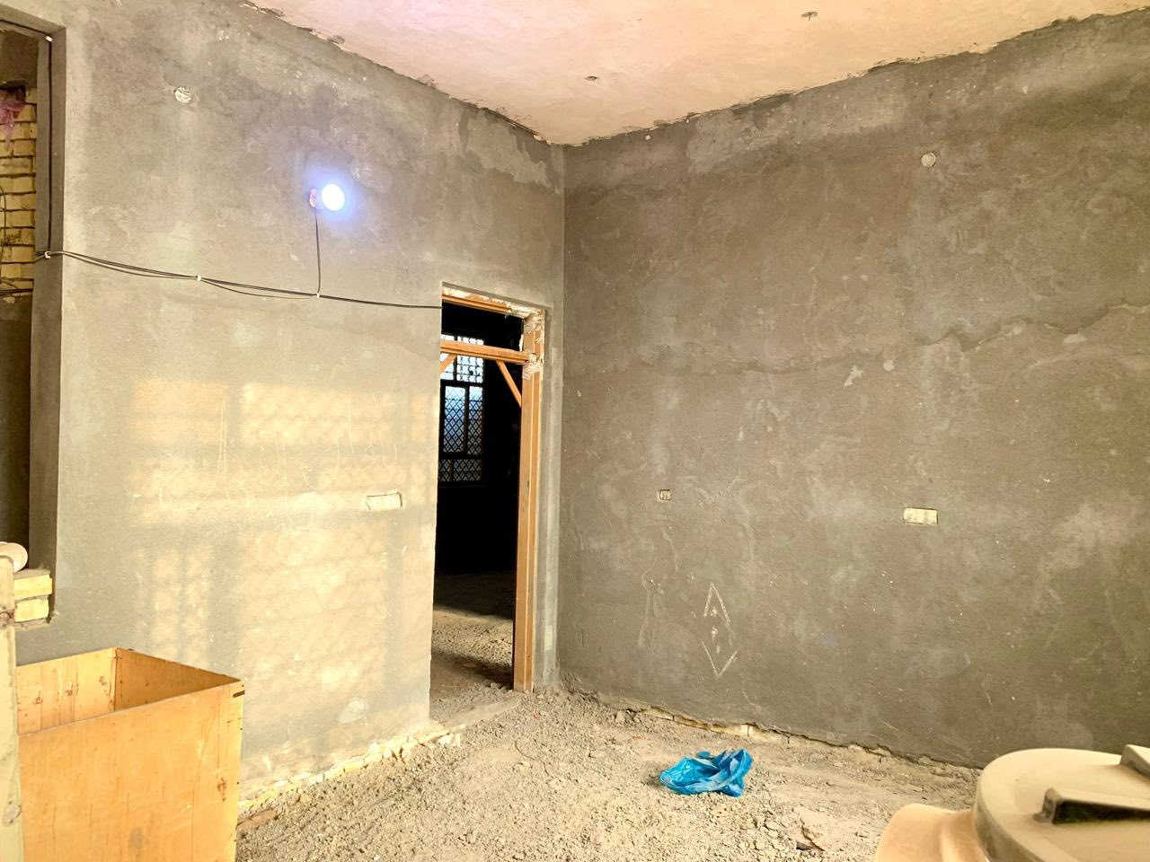 بيت في فرقه ١١ قرب السحن اااصلاحي قريب على دور الصحفيين مساحة ٢٧٠ زراعي
طابوك كونكريت
غرفتين 6*5
غرفه كامله سراميك وبياض
وحمام سرايمك وبياض كامل
البيت ملبوخ والسطح مسوينه جص البيت شغل درجه اوله
السعر ٨٠ مليون
للاستفسار او المرسله واتساب على الرقم ***********
