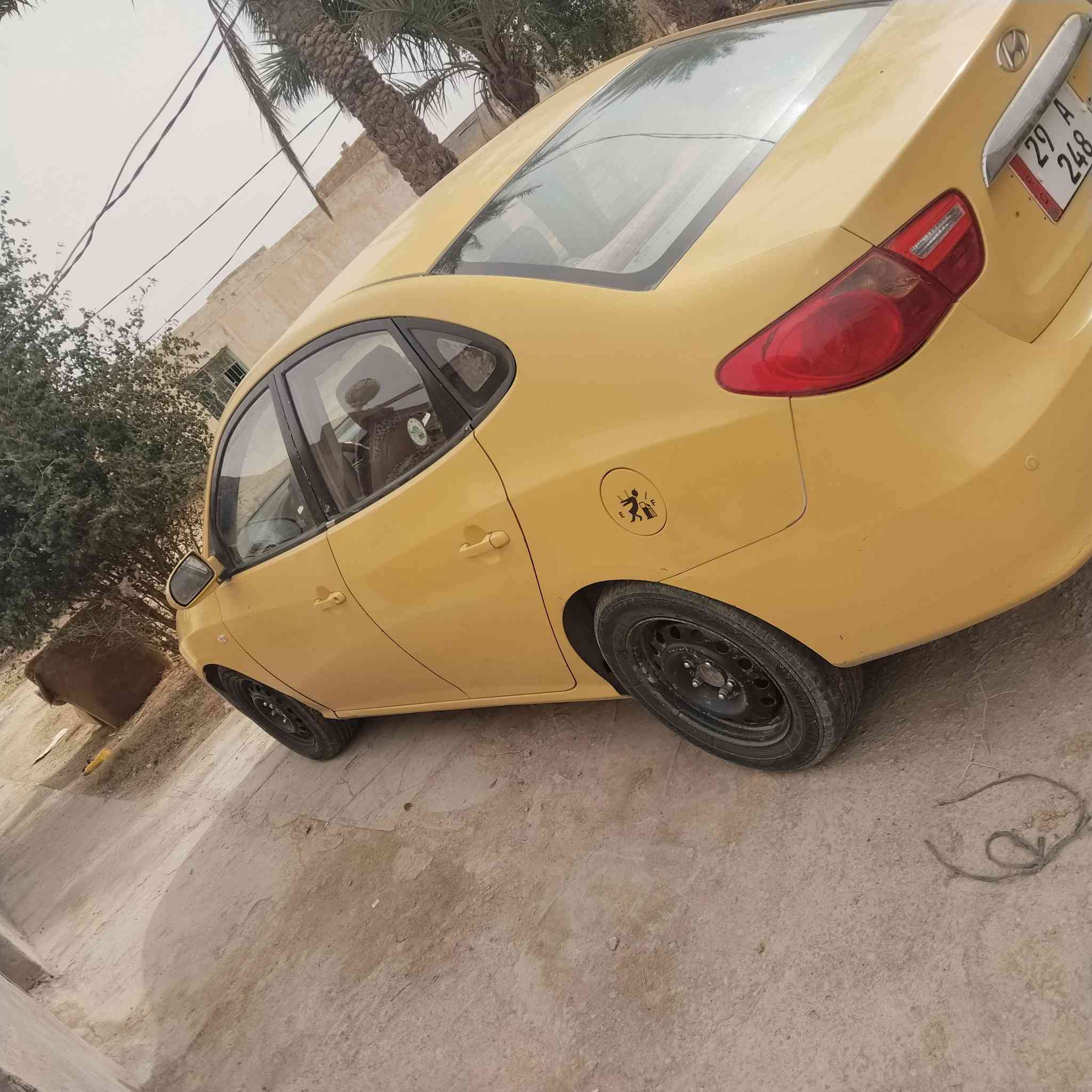 سلام عليكم النتره صابونه 2010وارد خليجي بيه جاملغ مبدل سياره مكفول كير مكينه كهربايات سنوبه جديده بسم كرايبي 
مداور فاني يوم سياره نضيفه كلش مال جناي سعر 95 وبيه مجال ***********
