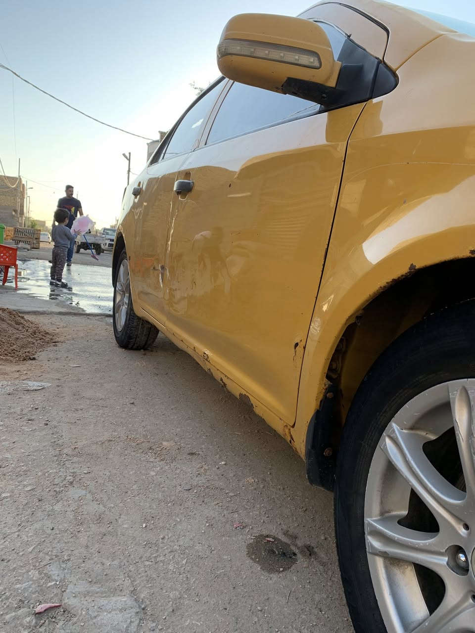 السلام عليكم جيلي ام كي ٢٠١٠
محرك كورلا شد جديد قبل اسبوع كير عادي مشط وباور جدد حداديه ٧٠ ٪؜كهربائيات شغاله جام كهرباء كله شغال سنويه نافذه ب٢٠١٦ وعليها هيئه ٤٠٠ الف  السعر ((((٢٢ )))وقابل للتفاوض على موضوع الهيئه والسنويه 
مشتريها من المالك مباشر وموجود مالكها ويريد مداور 
مكان السياره الحله شارع ٨٠ مال كربلاء 
***********
