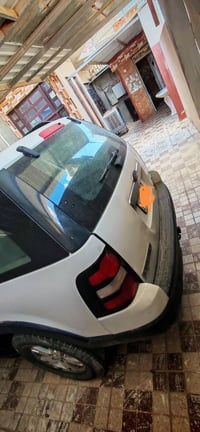 فورد اكسبلور موديل  2007 السياره مكفوله من الضربه والصبغ كير ومحرك مكف...
