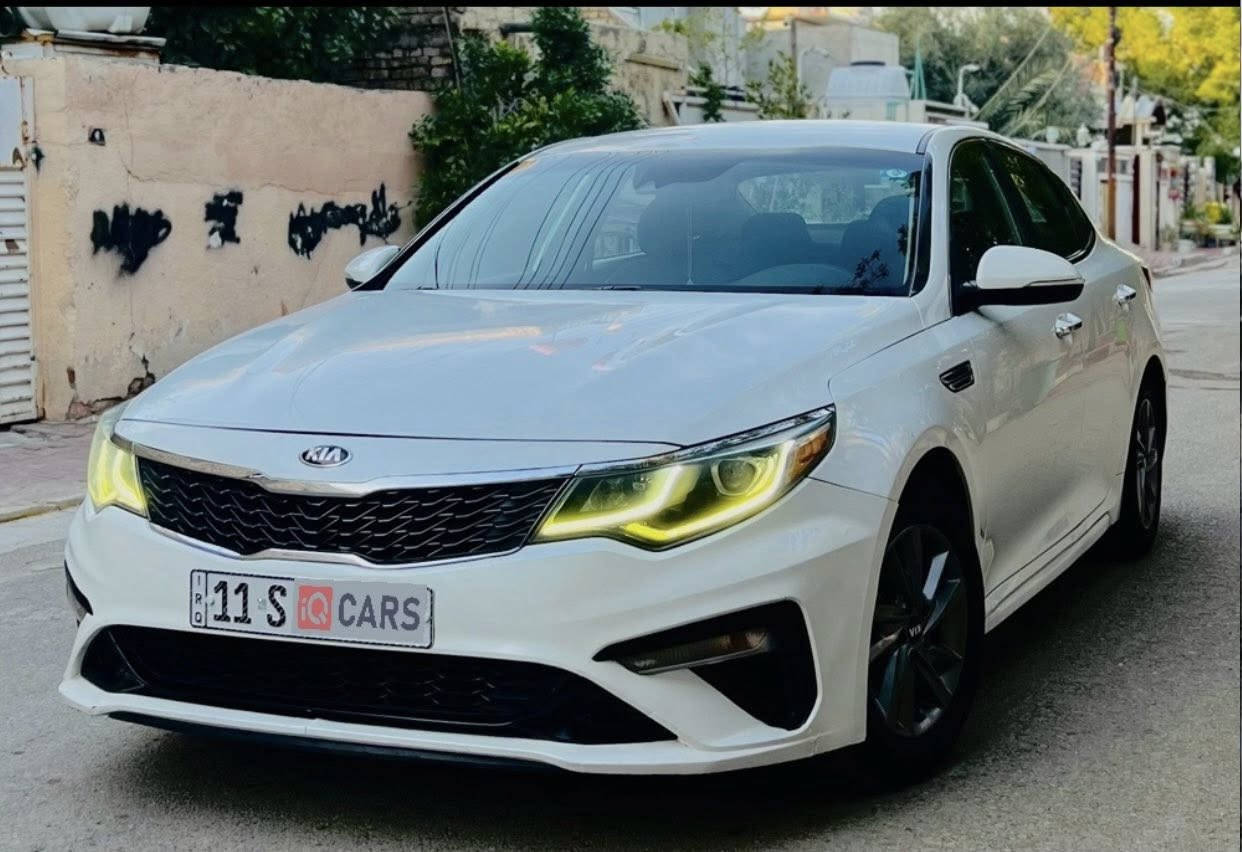 السلام عليكم
كيا اوبتما 2020  وارد أمريكي للبيع او مرواس 
حادث  خلفي جاملغين خلفي صندوق بيه دواخل خلفيه اكو تعمير بل حوض 
موصفات FE نص موصفات 
شاشه كبير دعم كار بلي 
كامره دواره 
حساس خلفي 
رادر جاني + رادر امامي 
توقف ذاتي 
لد نهاري 
كشتات جلد + قماش 
تحديد مسار 
فول تحكمات 
اشاير مري 
ماشيه87mi  
سياره جاهزه على اخر حبايه اي نقص مابيه مكاني بغداد التواصل *********** السعر130$  بيه شي بسيط
