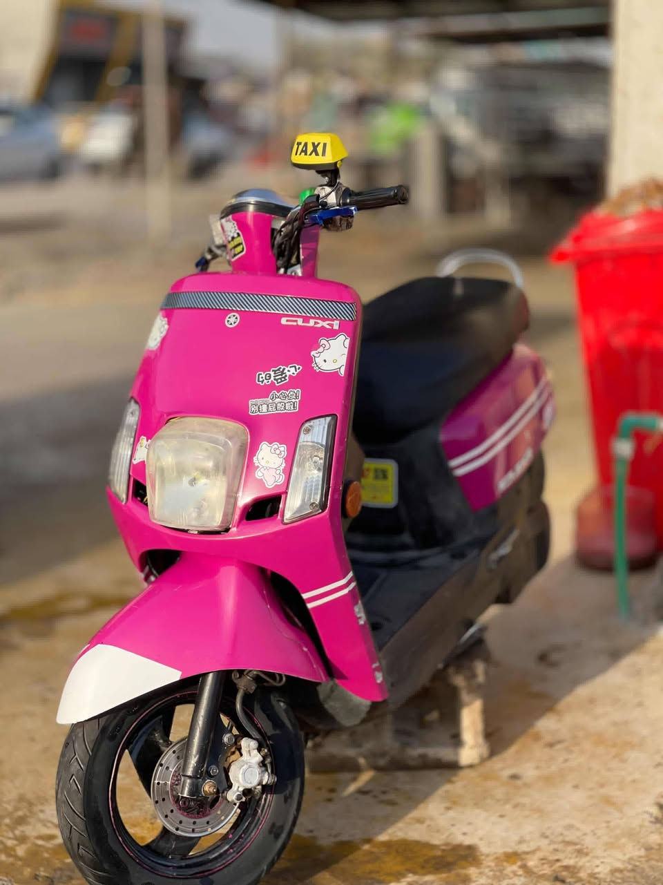 سلام وعليكم شبابنه الطيبين
ماكس بوليس نوزل للبيع 
دراجه امبثري كهربائيات كلها شغاله
نصبتها شوفت عينكم دراجه حلوه
ميكينه بيها خيط تبخير بس اول مشغل
لسعر ٤٥٠ وشراي مارجعه لان متوازي ع بيعتها
مكاني بغداد ليوسفيه  رقمي‏‪***********‬‏/بي واتساب
