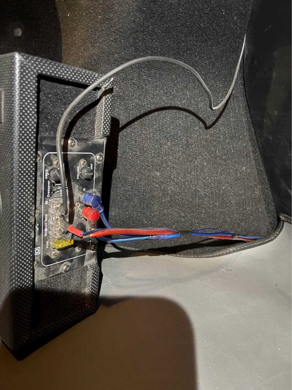 السلام عليكم دمام لبيع الصوت فول سعرة ٦٠ الف مكاني بصرة رقمي *********** البصرة, العراق
