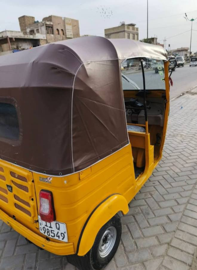 تكتك مديل ٢٠١٨ السعر خمسه ونص وبيهه مجال تكتك مرقمه وبسمي وداخله هزه ثاني يوم احولك مكاني زعفرانيه


**إذا كنت صاحب هذا الإعلان وتريد حذفه لأي سبب، رجاءا أرسل رسالة إلى الدعم الفني**