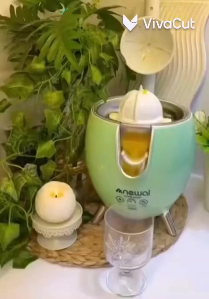 معصاره برتقال شركه نوال 
•حمالة متينة بمقبض من األلومنيوم
•تصميم أنيق مستوحى من الماضي
•فوهة زينة مع تحكم بالتقطير
•أكواب عدد 2 قياسات مختلفة
•أقدام غير قابلة لالنزالق
•طاقة العظمى : 850 واط
للحجز والاستفسار مراسلة الصفحة
أو واتساب ***********
