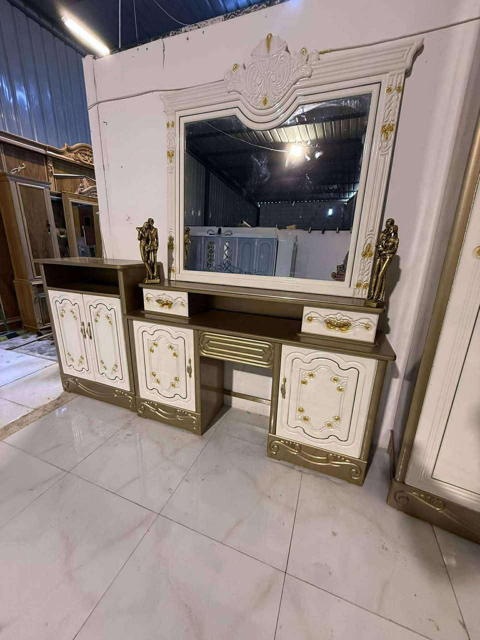 غرفه صاج داخل خارج صاج
صبغر حراري ابيض 
السعر مليون ٢٥٠ مليون ١٠٠ قفل 
شد نقل داخل بغداد مجاني 
نضافه ٩٥ فول نضافه
تسع قطع
مستعمله قيلي


**إذا كنت صاحب هذا الإعلان وتريد حذفه لأي سبب، رجاءا أرسل رسالة إلى الدعم الفني**