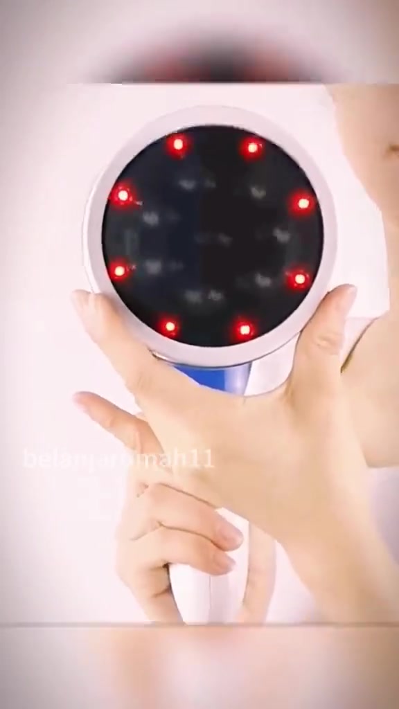 🌸 جهاز المساج من Relax & Tone 🌸
🌸 يستخدم لشد الترهلات والسيلوليت بعد الرجيم ولازالة اثار الولادة
🌸 يستخدم لألام الرقبة والظهر والكتفين ويستخدم لعمل مساج وريلاكس للجسم
🌸 يستخدم لتدليك القدمين وتنظيفها 
🌸 جهاز أنيق وخفيف الوزن. 
🌸 يعمل على تخسيس الجسم والتخلص من الوزن الزائد مع استخدام كريمات التخسيس مثل كريم التخسيس الحار او كريم الزنجبيل او كريم شد الجسم.
🌸 كما أنه يهدئ ويريح العضلات المتضررة بسبب إطالة الجلوس. قد يستخدم مدلك الجسم في مناطق الخصر والكتف والذراع والورك والفخذ والساق. 
🌸 يوفر لك جهاز تدليك الجسم طريقة سهلة لممارسة الرياضة والاسترخاء في نفس الوقت. 
🌸 هندستها مصممة لتتناسب مع منحنيات الجسم المختلفة.
🌸 يمكنك نقله معك في اي مكان للاسترخاء.
🌸 يخفف الضغط ، يعيد لك الحيوية .
#الاصلي 💯 
السعر 20 الف 
🚘يوجد خدمة توصيل لجميع محافظات العراق 4 الاف🚘


**إذا كنت صاحب هذا الإعلان وتريد حذفه لأي سبب، رجاءا أرسل رسالة إلى الدعم الفني**