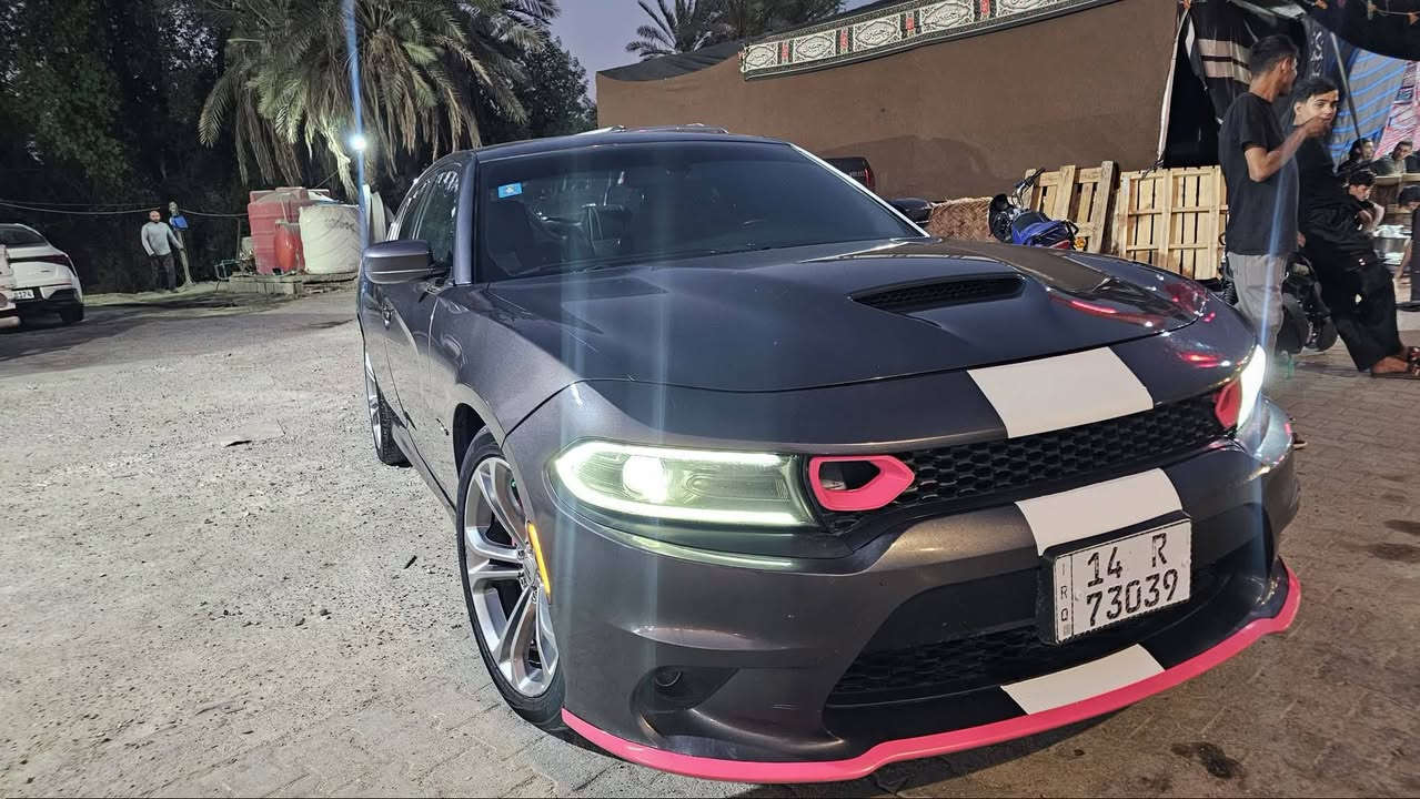 السلام عليكم للبيع
🔹دوج جارجر
#مديل 2021
RT
#هيمي  V8
#رقم بصرة 
#ماشيه 79
#حساسات خلفيه 
عليها كزوز ربلاد 
#السيارة على البلاد
#السعر 190
#الاستفسار ***********
حادثه فقط قطعه واحدة سمكرة وصبغ بصيط وخشم الجاملغ بارد بصيط 
حادث موضح بل صورة
#العنوان بصره
