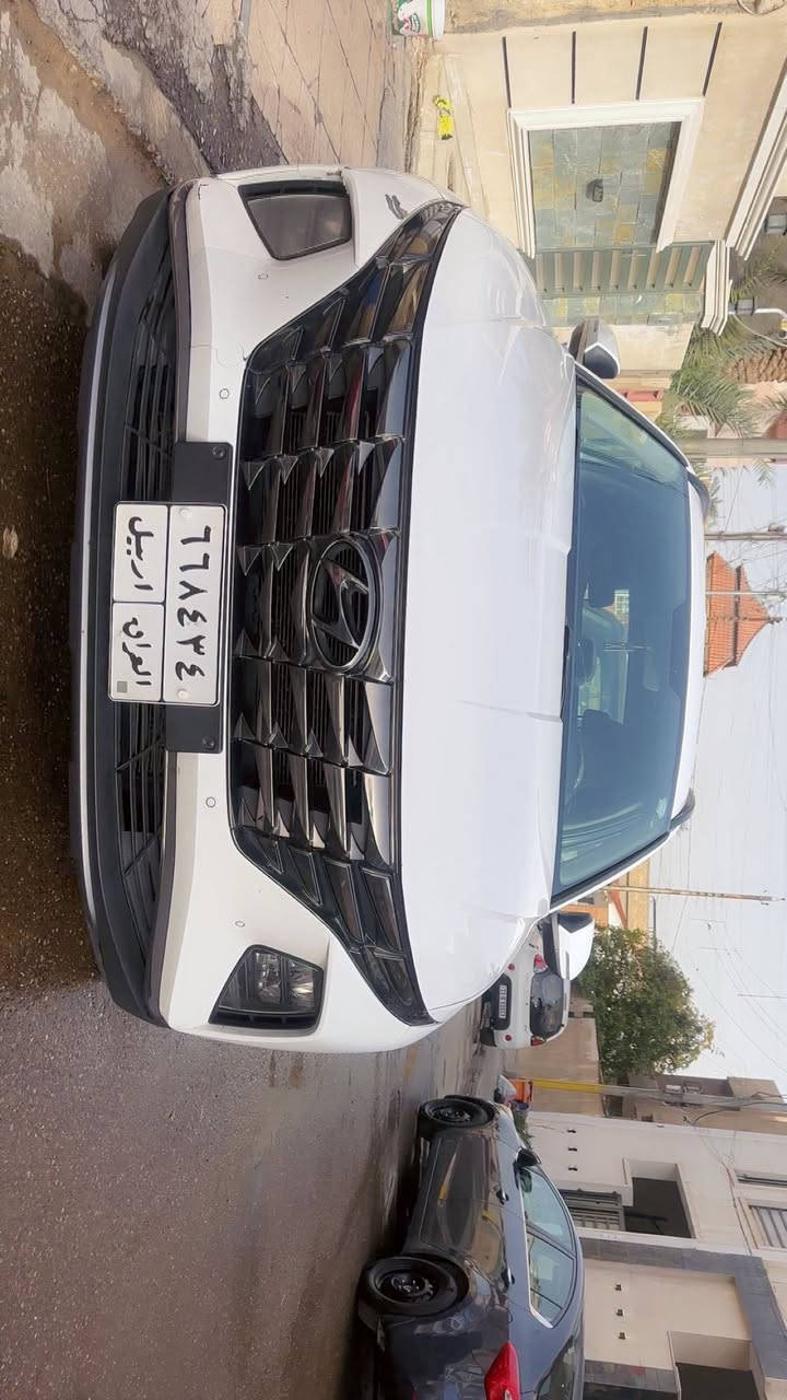 توكسان موديل 2020 خليجيه
مكفوله من الصبغ والتبديل ماشيه 60
بأسم شركه تحويل او وكاله جاهزه من جميع النواحي بدون نقص
حساسات امامي خلفي
مري شفط
هندبريك بصمه
بردات خلفيه 
نزول منحدرات
اوتو هولد
شاحن وايرليس
السعر 198 مكاني بغداد
***********
