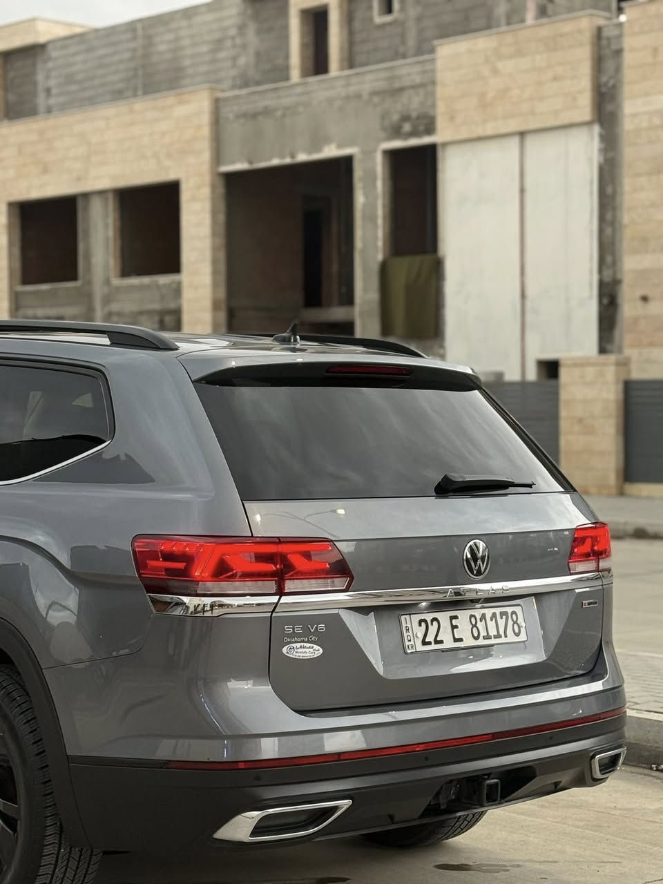 السلام  عليكم ورحمة الله وبركاته 

‏‎‏‎       ——— لـلـبـيع  ———

فولكس واگن اطلس — Volkswagen Atlas

‏‎‏‎وراد أمريكي.     —  ايرباك فقط البرده  

‏‎‏‎الموديل           — 2022

فئة.                 — SE /4WD … فاملي 

حجم المكينه   — 3600/ V6 —

‏‎‏‎اللون               — نفطي   

‏‎‏‎المسافه المقطوعه — 41.000 

‏‎‏‎حاله السياره. — بدون صبغ ( الدعاميه ل دعاميه بدون صبغ  )  

‏‎‏‎المواصفات 
‏‎‏‎- بصمة تشغيل 
‏‎‏‎- بصمة أبواب 
‏‎‏‎-تشغيل عن بعد 
‏‎‏‎-ترحيب عند الاقتراب 
‏‎‏‎-كشنات جلد 
‏‎‏‎- رادار جانبي 
- شاشه ديجتال 
-اشاره بالمرايه 
-حساس امامي خلفي 
-شحن وايرلس
-بردات خلفيه 
‏‎‏‎-رادار امامي 
‏‎- رادار خلفي 
‏‎‏‎- شاشه كبيره تدعم نظام الأبل كار باي ونظام الاندرويد 
‏‎-تدفئة ستيرن
-فتحت سقف بانوراما 
‏‎-دبل اكسل 
‏‎-اوتو هولد 
‏‎-اوتو ستوب 
‏‎-هندبريك بصمه 
‏‎-٧وضعيات قياده 
‏‎‏‎-كشنات تدفئة 
‏‎‏‎- ستيرن بحركه كهربائيه 
‏‎‏‎- تبريد مركزي 
‏‎‏‎- بگ لايت LED 
‏‎-صندوق كهربائي 
‏‎‏‎-كرسي السايق بحركة كهربائيه 
‏‎‏‎-تحكم ستيرن جهتين 
‏‎‏‎-تحديد سرعه 
‏‎‏‎-مانع انزلاق 
‏‎‏‎-ليد نهاري
‏‎‏‎-كامره خلفيه دواره 
‏‎‏‎باقي المواصفات المعروفه 

‏‎‏‎السعر            — اكتب تم ويوصلك السعر  مباشر 

‏‎‏‎رقم السياره    — أربيل  

‏‎‏‎موقع  السياره — السليمانية 

‏‎‏‎للأستفسار.     — *********** - ***********
