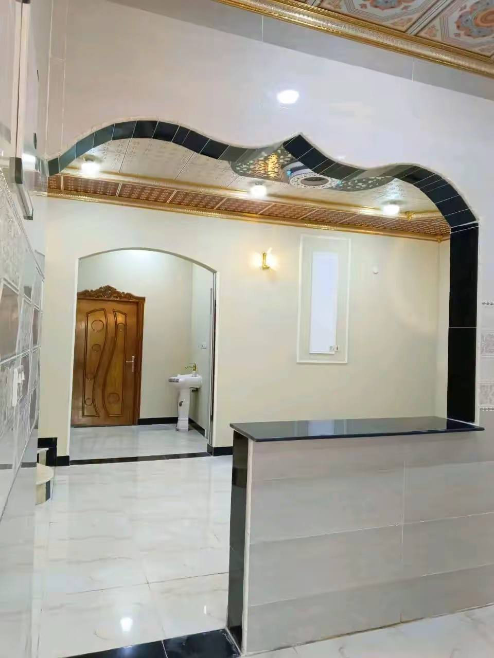 دار سكن للإيجار 🏠2025بناء حديث

📍 الموقع: القبلة -مقابل تفاطع زيتون 
📐 
🏢 يتكون من طابقين
🛏 غرفتين + صالة + استقبال + مطبخ+استقبال كبير 

💰 مبلغ الإيجار: 650

للاستفسار والتواصل 📞
***********متواجد واتساب
