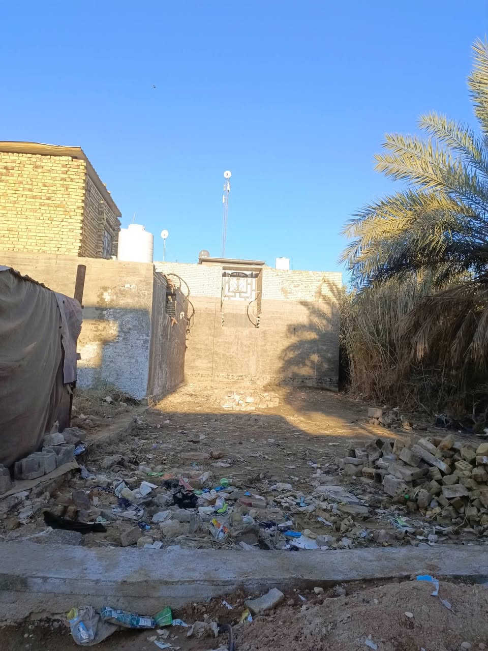 السلام عليكم
عرصه 130متر للبيع
العنوان /النجف الاشرف /شارع المعمل /الفرع المقابل شارع المطار القديم
السعر (9)مليون وبيه مجال
للاستفسار ***********
***********
