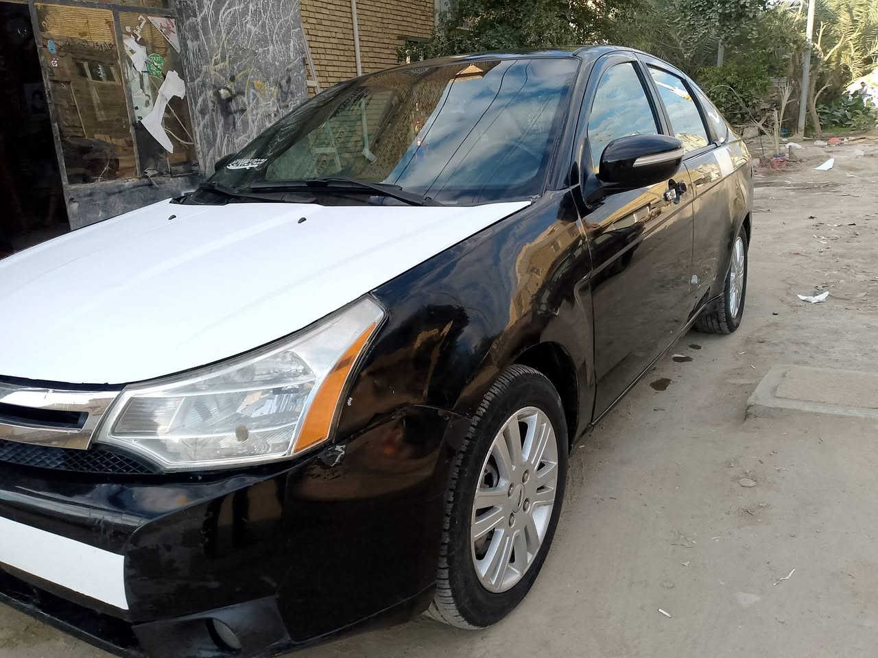 السلام عليكم فورت فوكاس امريكي رقم بغداد الماني سنويه منتهيه بل٢٥ راعيه متوفي بيه قسام شرعي بيه بس واحد قاصر بعد سنتين ويخلص مكفولة من الكص ول عيب الشرعي مبدل بيه جاملق وبنيد مكينه وكير بلاد كير اوتوماتيك مكفولات حداديه وكهربايات سياره جاهزه مابيه نقص السعر ٣٠ورقه وبيه مجال مكان السياره ناصرية مركز الشراي ينتصل ***********
