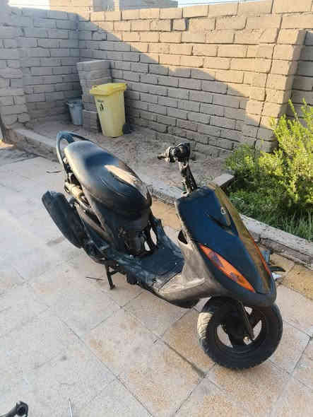 ماكس عدله بوشه49  مفتوحه مره وحده منقصها شي فقط سلف زوج دبلات جدد وتايرات جدد كزوزfm مكينه خرسه لا نضوح ولا تبخير ناشفه ضفيره كامله دبل خلفي fs  السوادات ختم واحد ويه المكينه شلعه ومعدل فول سعر500وبيها مجال ***********
