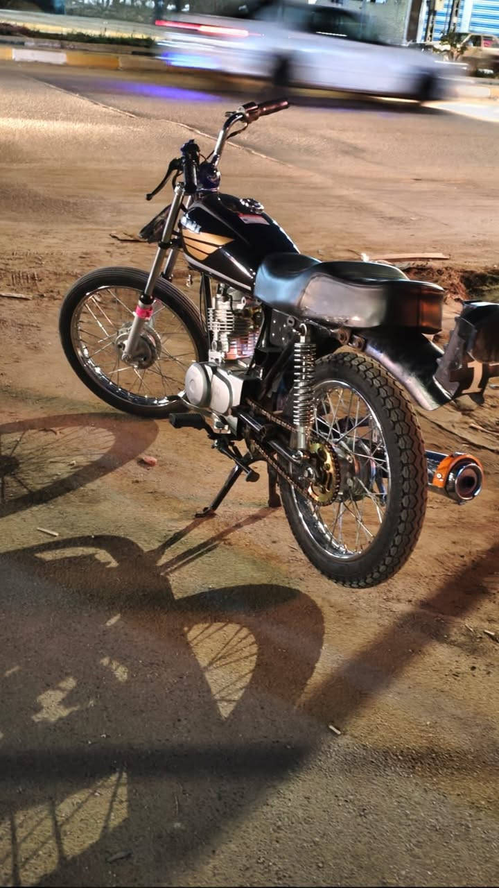 السلام عليكم دراجه اصلي شلا مجه اصاصي والغراض 25 كمله مكمله دراجه برغي ما مفتوح بيه سعره خاص مكاني شطره رقم اهاتف***********
