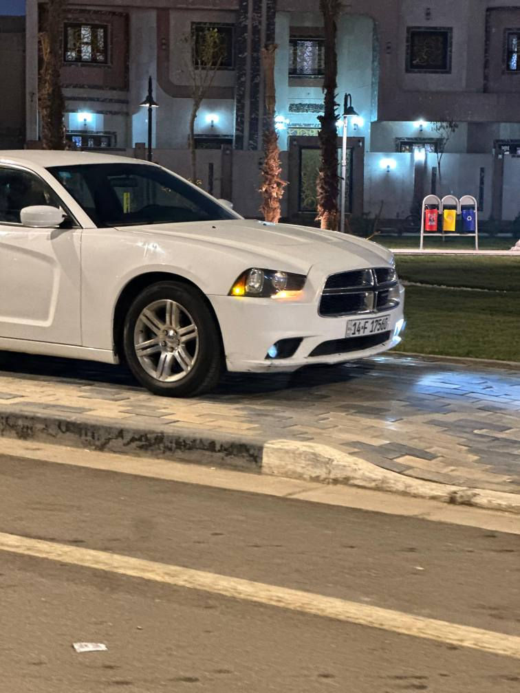 السلام عليكم
للبيع جارجر٢٠١١  مبدلة ٣ قطع بدون دواخل سيارة جاهزة كير مكينة حدادة تبريد ثلج رقم بصرة بأسمي تحويل ثاني يوم السعر 138 وبيها مجال
*********** البصرة, العراق
