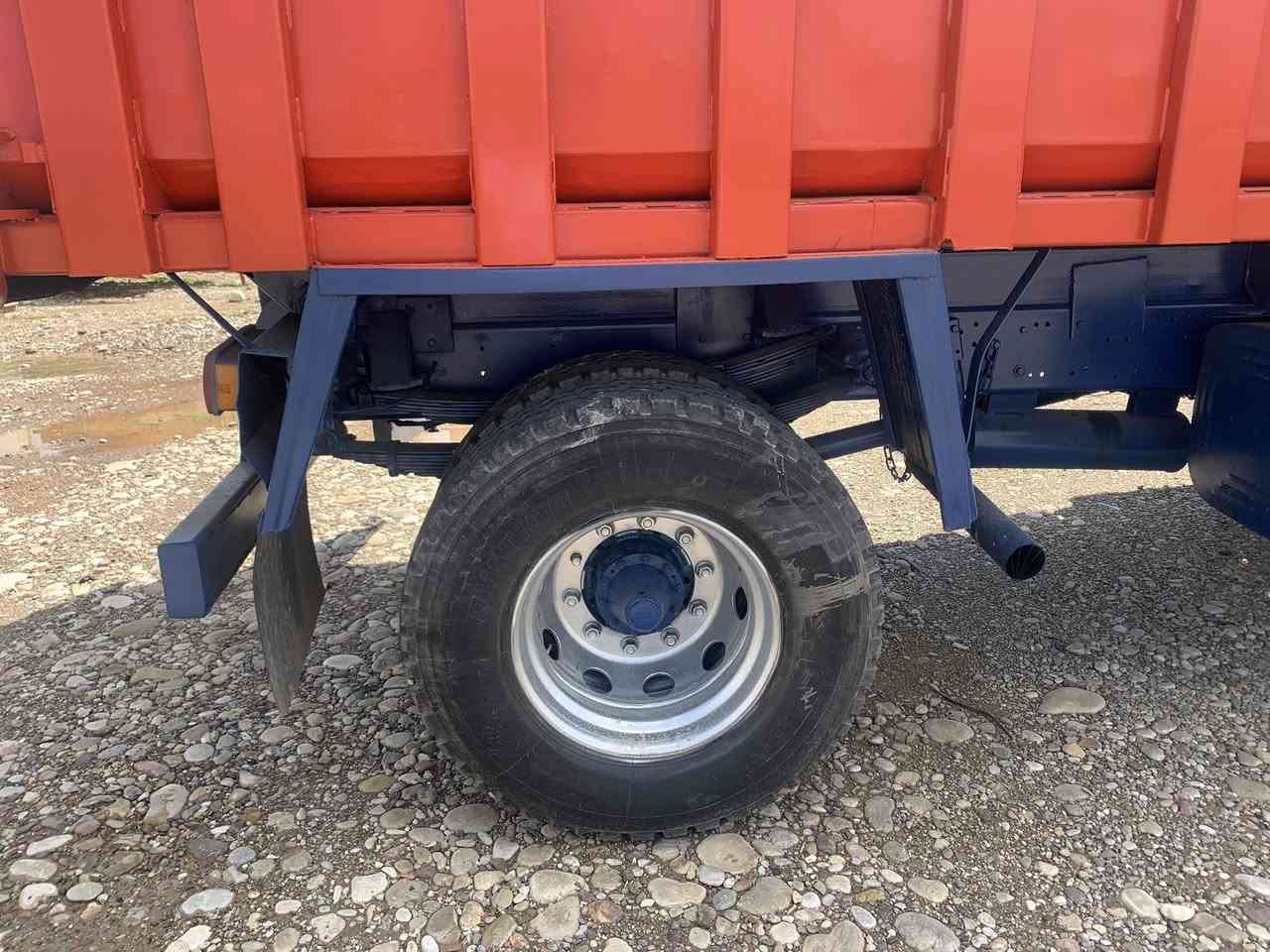 سكانيا قلاب تك محرك فطيمة 6 كورات كير 5/5 اكسل بلادي شاصي بلادي وبشرط لا صرف ولا بخار رقم كركوك سنوية منتهي بودي 9 امتار مكعب

موديل / 1993

السعر / 155$

اوقات الاتصال من ساعة 9:00 صباحاً حتى ساعة 8:00 مساءاً

بإدارة / سفيان

***********

***********

***********

عنوان / كركوك معارض شارع المطار مقابل جسر واحد حزيران قرب محطة الانوار

@الجميع
