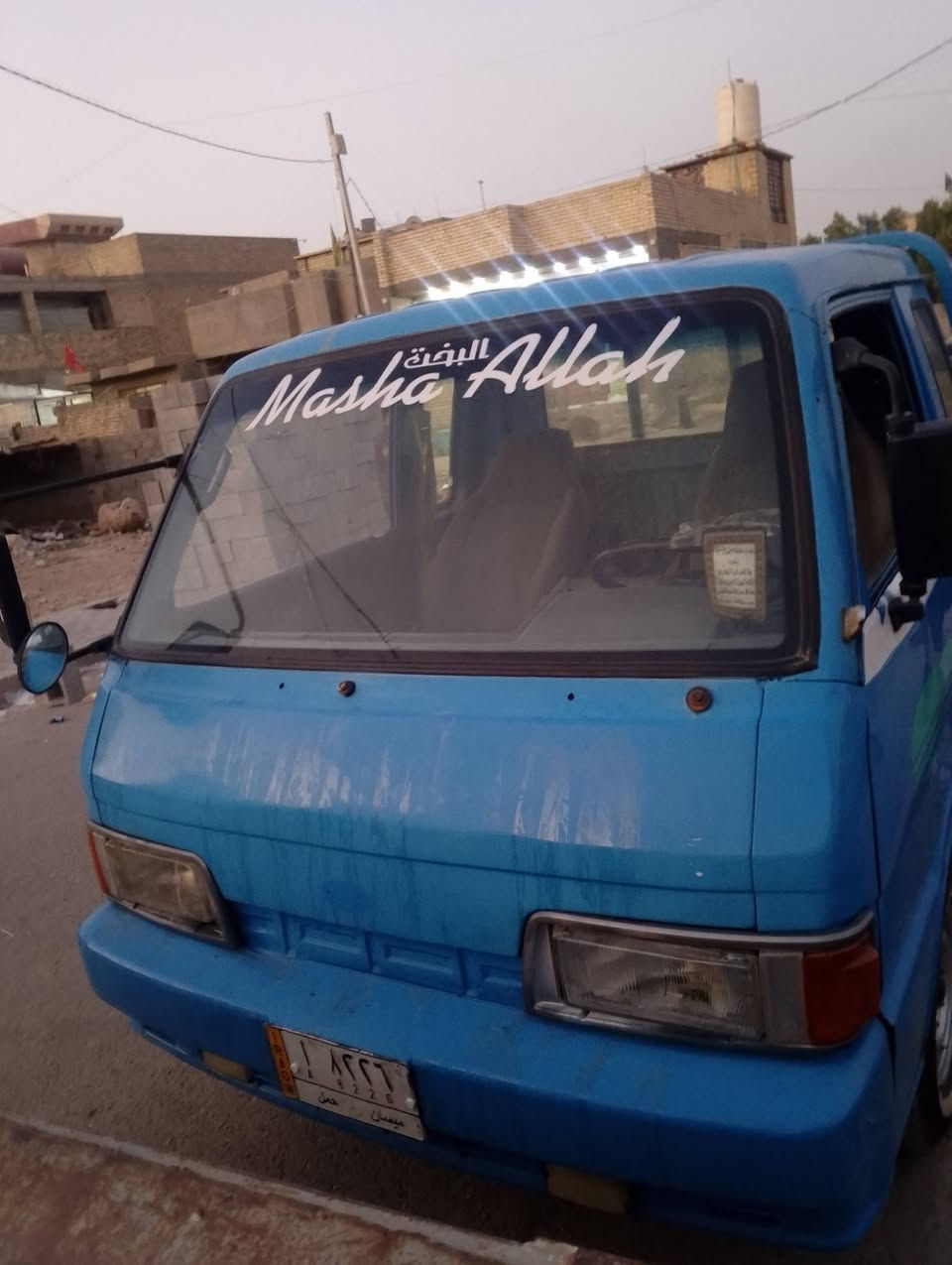 سلام عليكم كيا البيع مديل 94 ابيع بدون ارقام مكفواله من ضربه وكير ومكينه وشاصي تخم تاير جديد حداديه جديده العنوان بغداد سعر 28 رقم الهاتف ***********
