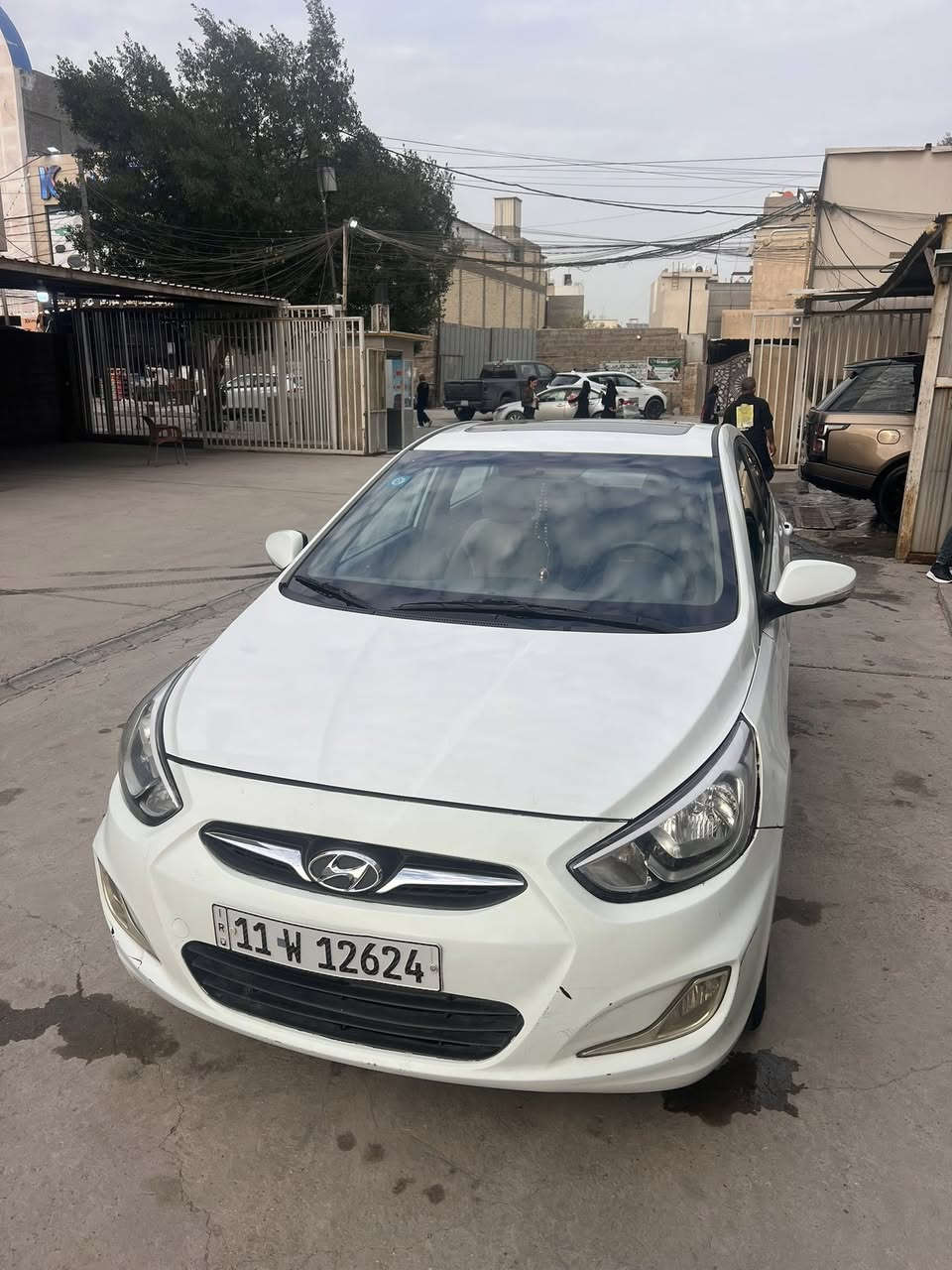 السلام عليكم
اكسنت خليجي 2015 محرك 1600 
سنوية ب اسمي 
السونار مرفق وياها 
ماشية 139,000 
سعرها 10,900$ 
وبيها مجال بسيط 
سيارة خير من الله صارلها سنتين عندي ما اديرلها بس محسن صوت دوانز مسامع صيف شتاء وتبريد خير من الله الحمدالله


**إذا كنت صاحب هذا الإعلان وتريد حذفه لأي سبب، رجاءا أرسل رسالة إلى الدعم الفني**